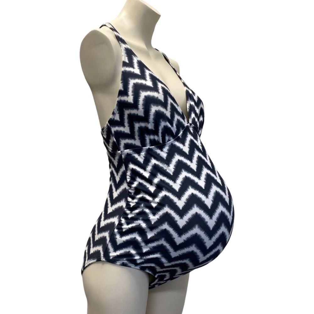Liz Lange Maternity Chevron One Piece Swimsuit XL Gray White Babymoon Swim - Picture 4 of 12